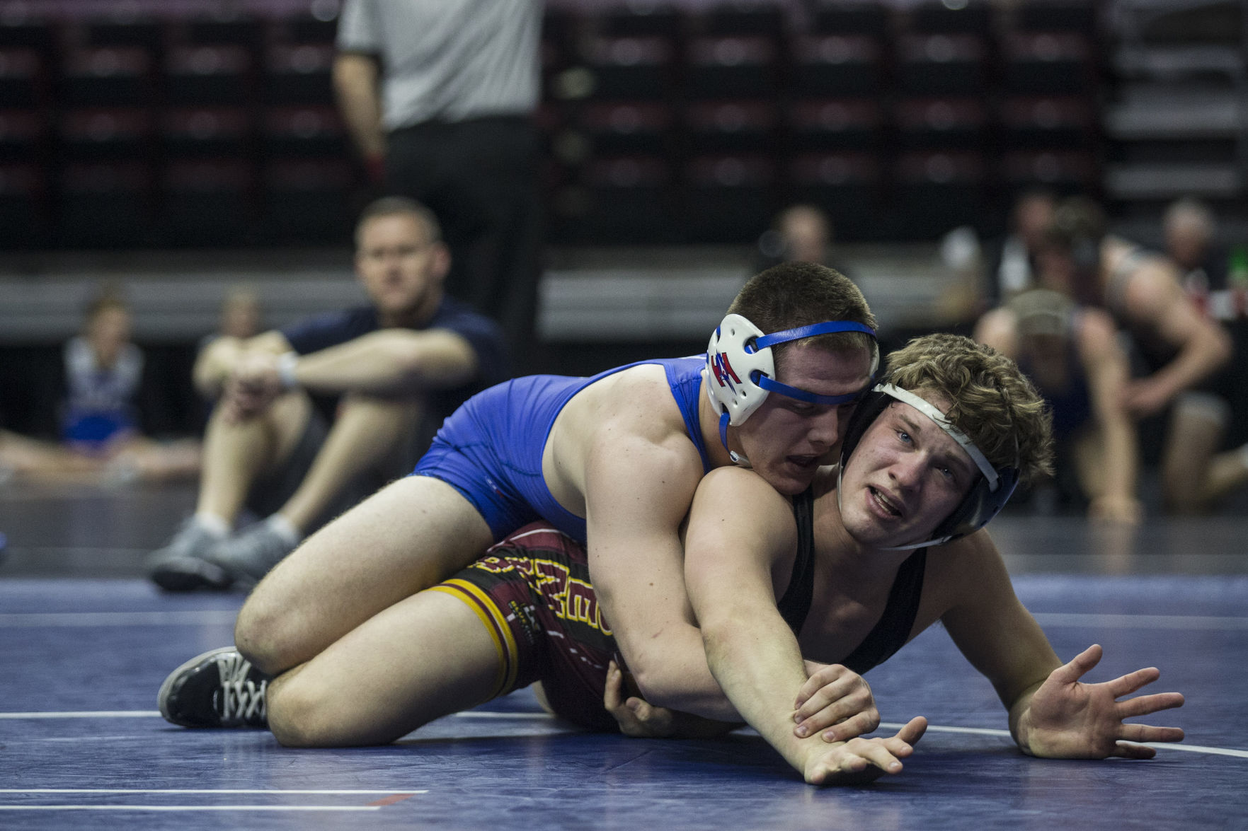 021418DMR-dual-wrestling-2